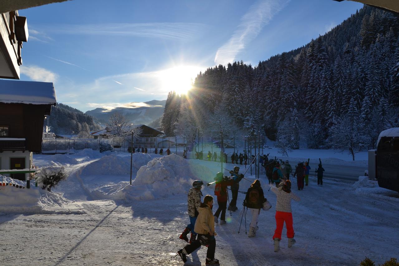 Jugendpension Muellauerhof ซาลบาคฮินเทอร์เกลมม์ ภายนอก รูปภาพ